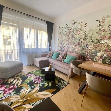 Brand New Apartment #Hollan#3Bedr#2Bathr#Freeparking Budapest Kültér fotó